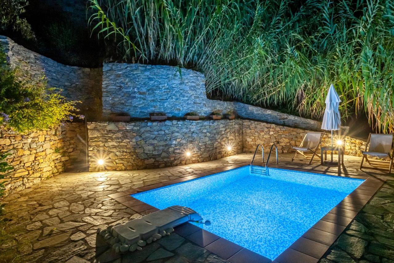 Olea Skopelos Villas With Swimming Pools & Sea View Panormos  Buitenkant foto